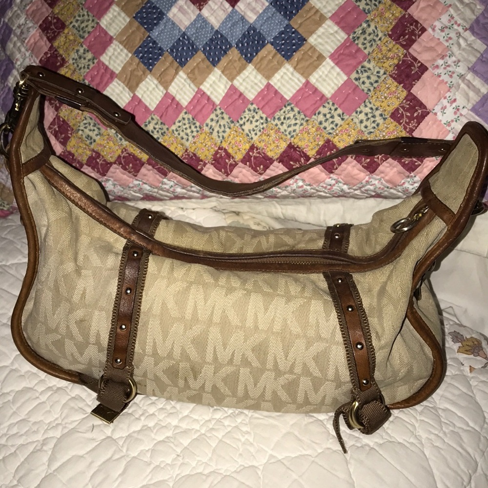 Vintage MICHAEL KORS Purse Barrel shape